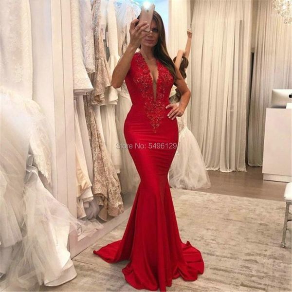 Vestidos de festa Sexy Red Slim Fit Deep V Neck Mermaid Night 2022 Apliques de cetim elástico longos vestidos formais sem costas