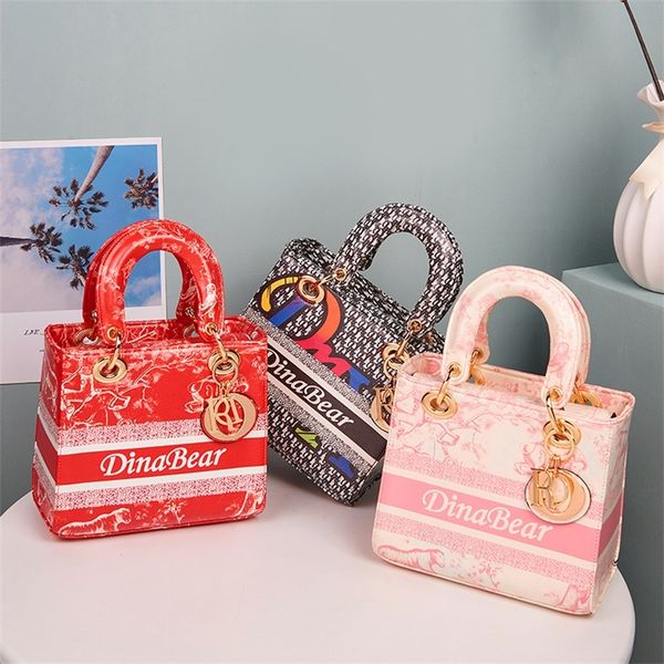 

women's messenger one printed leather princess wrist 50% off shop clearance