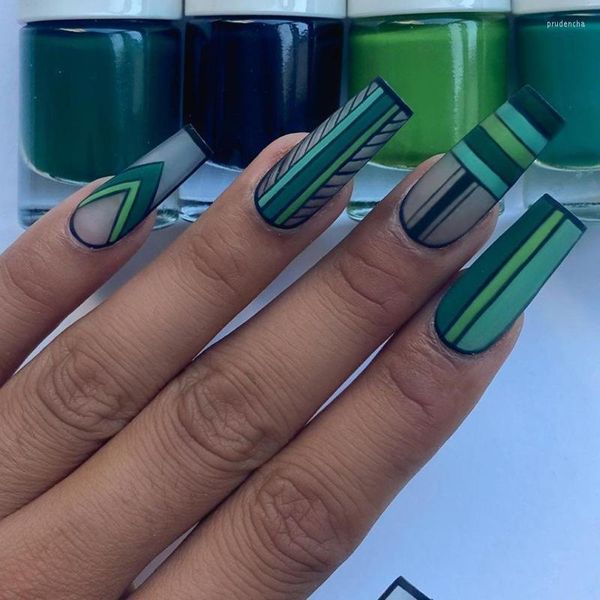 Unghie finte verde foresta geometrica semplicità nail art indossabile lungo quadrato balletto con colla 24 pezzi / scatola strumenti da indossare Prud22