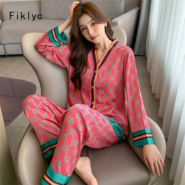 Fiklyc V Boyun Mektubu Çapraz Baskılı Çiçek Saten Pijama Setleri Japonya Satan Kızlar Pijama Casual Kadınlar Ev Giysileri Seksi 220329