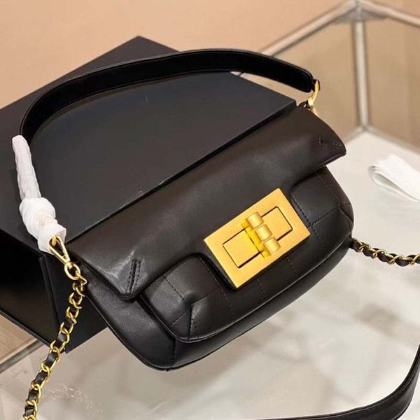 

2022 spring/summer new postman charter car sewing chain lock small bag single shoulder, diagonal shoulder, portable clamshell organ bag fema