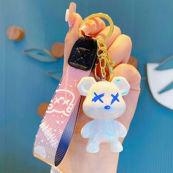

designers keychain gradient graffiti bear couple keychain men and women car key chain high value students bag accessories charm good nice, Silver