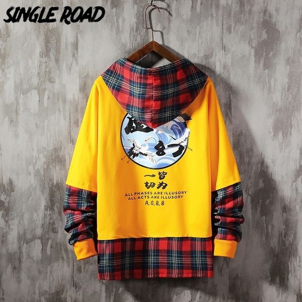 

singleroad oversized mens hoodies men anime plaid patchwork sweatshirt japanese streetwear harajuku hoodie men sweatshirts 201113, Black