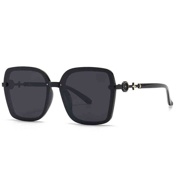 

new fashion ins style high-end net red big frame sunglasses women, White;black