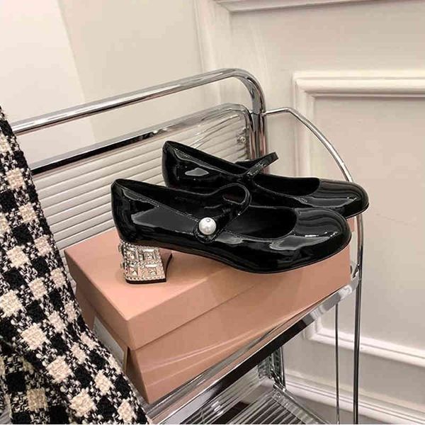 

dress shoes small leather shoes m pearl buckle high heels luxury rhinestone chunky heeled sandals mary jane women shoes 220409, Black