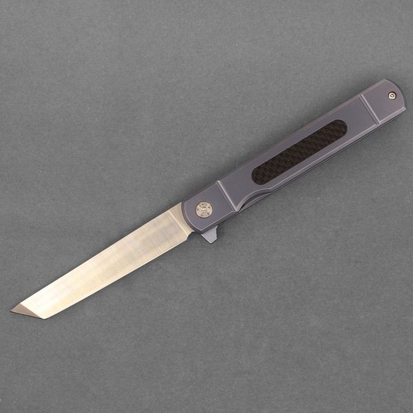 Hochwertiges R6255 Flipper Klappmesser D2 Satin Tanto Point Klinge Blau TC4 Titanlegierung mit Kohlefasergriff Kugellager Schnell geöffnete Messer EDC-Werkzeuge