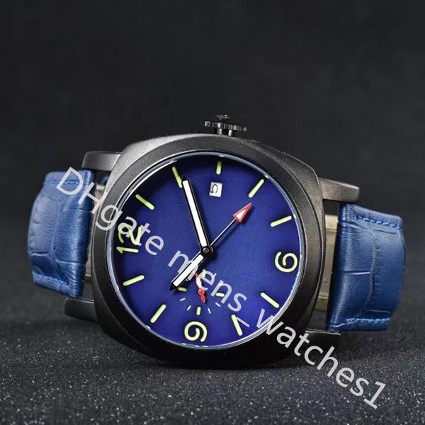 orologio da uomo di lusso di alta qualità super luminoso per immersioni subacquee super luce blu vetro cristallo minerale impermeabile tre gradi dimensioni 44 mm di diametro