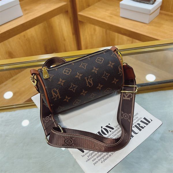 

wholesale factory ladies leather messenger bags joker atmosphere retro old color pillow bag sweet cute cartoon embroidered handbag street tr, Black;red