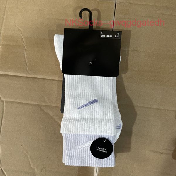 

fashion men classic socks hook brand color stitched men's women's long tube sports training sock street couple middle tubes luxury, Black