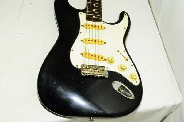 

1984-1987 st e serial fujigen electric guitar refno 4381