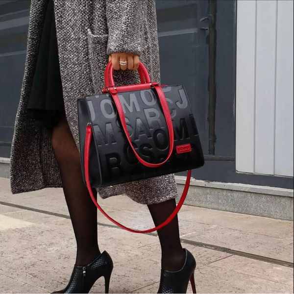 

2022 handbag s women's fashion high capacity sense big women's hand versatile one shoulder messenger bag, Red;black