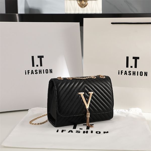 

embroidery women crossbody bag bolsa feminina sac a main luxury brand handbag shoulder bags sequined tassel small bag and purse 220527