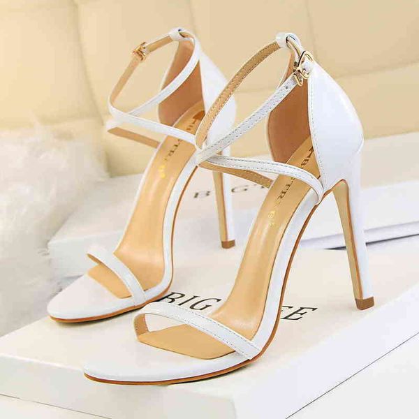 

sandals women designer fashion open toe high heels cross band thin heeled s, Black