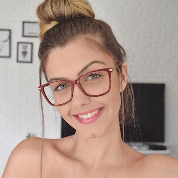 Mode Sonnenbrille Rahmen Sexy Gläser Rahmen Platz Klare Linse Weibliche Grade Transparent Computer Auge Für Frauen 2022 Gefälschte