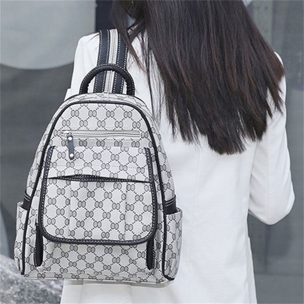 

summer leisure women's backpack travel middle-aged white-collar purses_1g16