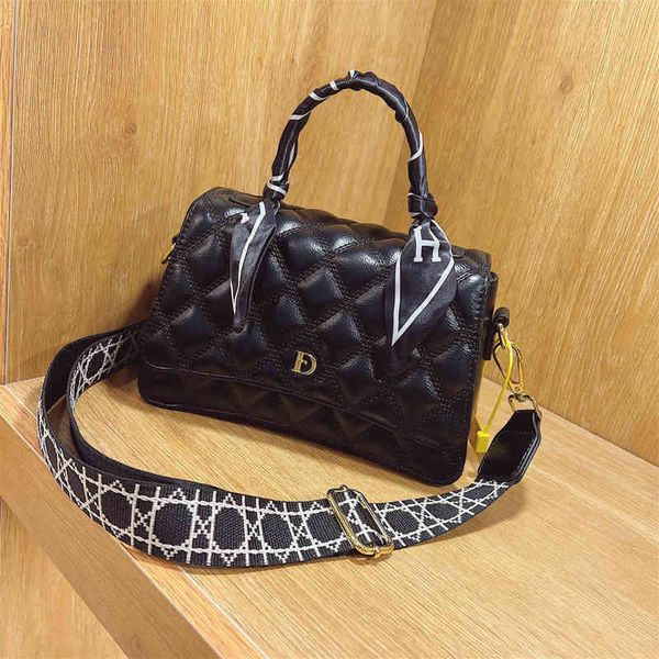 

fashion bag autumn and winter trend single shoulder portable simple fashion leis