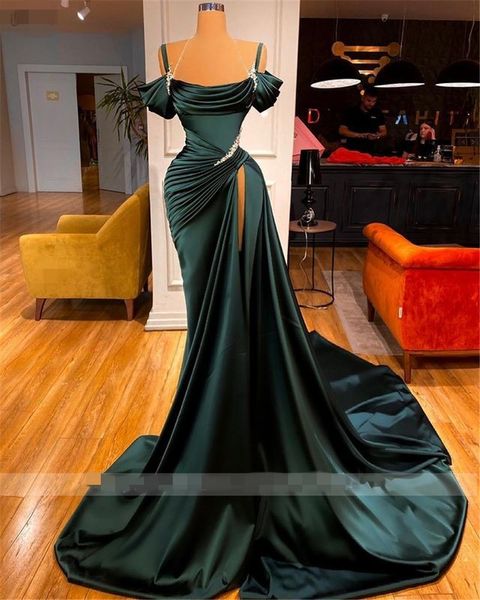 AbendKleider 2022 Dunkelgrün marokkanischer Kaftan Muslim Abendkleider hohe Seitenschlitzfalten Satin Meerjungfrau Dubai Formale Promkleider lang Vestidos