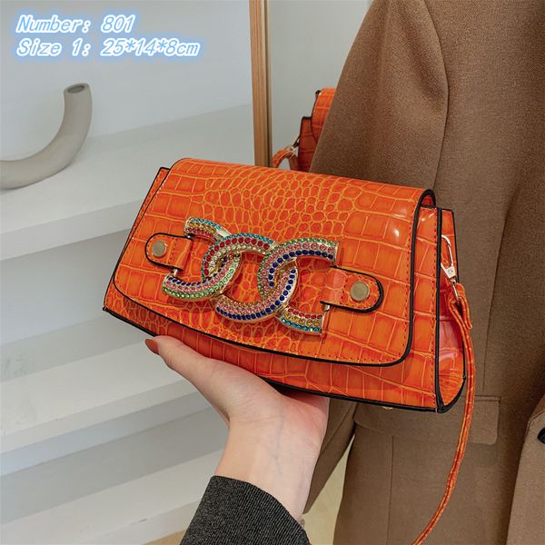 

wholesale factory ladies leathers shoulder bags thicken heavy industry studded handbags street personality chain bag shaped leather crocodil