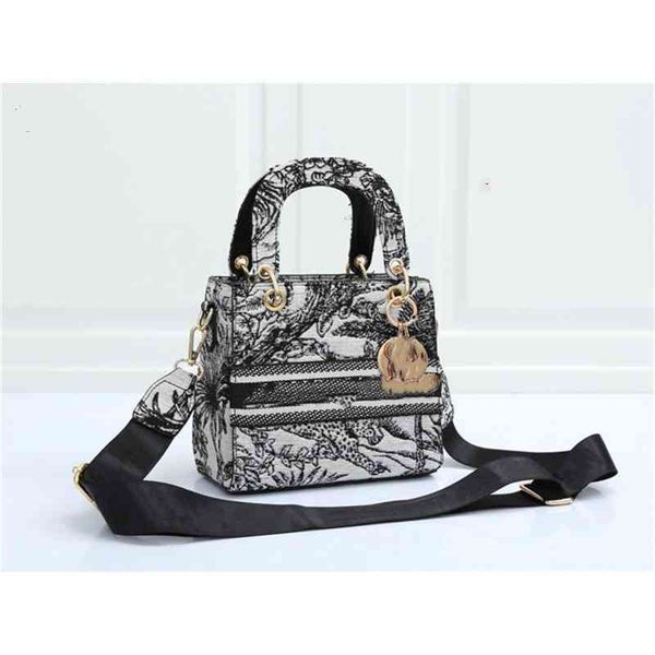 

women's bag new version messenger leisure texture sling shoulder hand printed handbags design deals