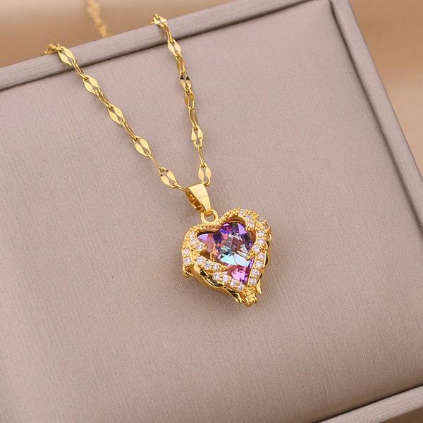 

pendant necklaces 2022 luxury heart of ocean crystal stainless steel necklace for women exquisite zircon clavicle chain wedding jewelry, Silver