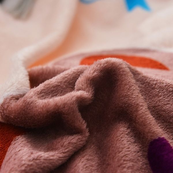 Marke Cartoon Fleece Bettwäsche Kinder Abdeckung auf dem Bett Bär Überwurf Tagesdecke Decke für Sofa kein Kissenbezug Y200417