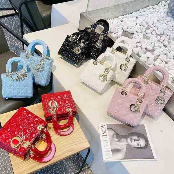 

2022 new leather mini bag diamond handbag messenger chain versatile fashion shoulder wholesale western style ladies designer bags