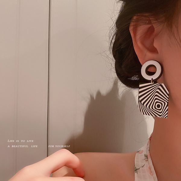 

925 silver needle geometric acrylic black and white contrast earrings european and american exaggerated long mesh eardrop flower, Golden