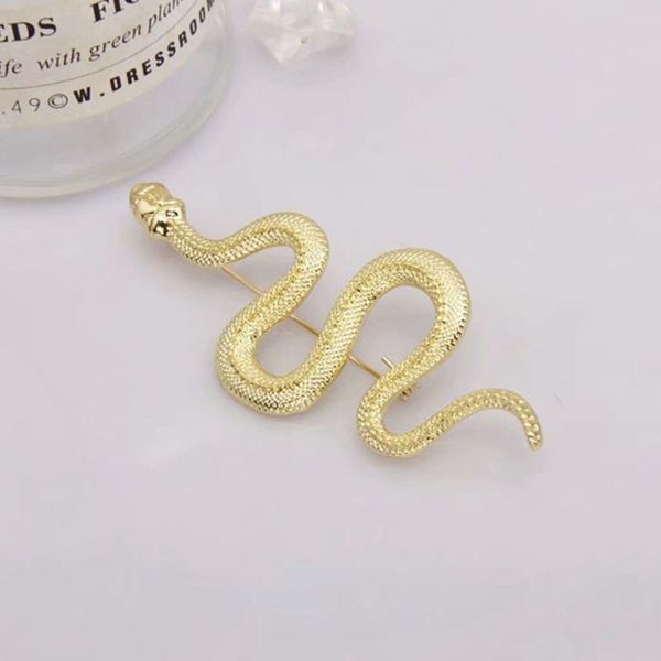 

pins, brooches vintage snake brooch pin personnality women girls clothes jewelry chic animal lapel for valentine's day presents, Gray