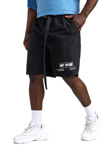 

extended sizes men slogan graphic push buckle belted shorts x8c6#, White;black