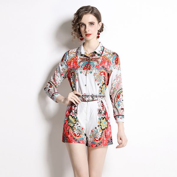 

2022 chic shirt short pant designer sets paisley print women two piece office lady shorts suit, White