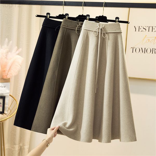 

designerknitted skirt women's autumn and winter new korean high waist versatile slim medium length a-line lace up pleated luxurious, White
