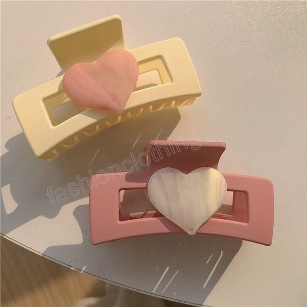 

sweet pink heart shape acrylic hair claws large hair claw clips for woman girls bath barrette lady fashion headdress, Slivery;white