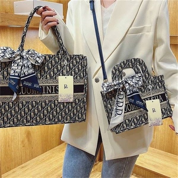 

fashion embroidery hand-held high-capacity commuter tote 55% off online sale