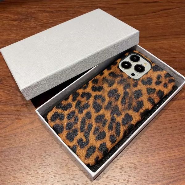 

d leopard print phone designer cases for iphone 12 13 mini 14 11 pro max xs x xr 6 6s 7 8 plus se designers really cover designers case