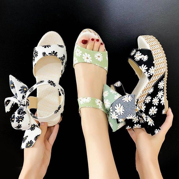 Elbise ayakkabıları kadın kama sandaletleri nokta bowknot tasarım platformu kadın gündelik çiçek şerit ayakkabı bayanlar moda ayak bileği kayış açık ayak parmağı sandaldres