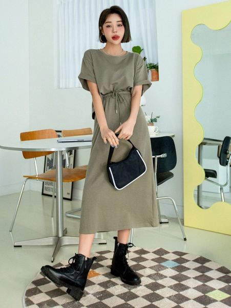 

dazy solid drop shoulder tee & skirt k8qo#, White