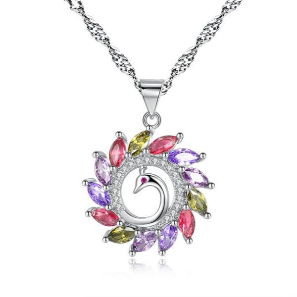 Anhänger Halsketten Frauen Mode Silber Überzogene Tier Halskette Pfau Bunte Kristall Kette Für Mädchen CutePendant