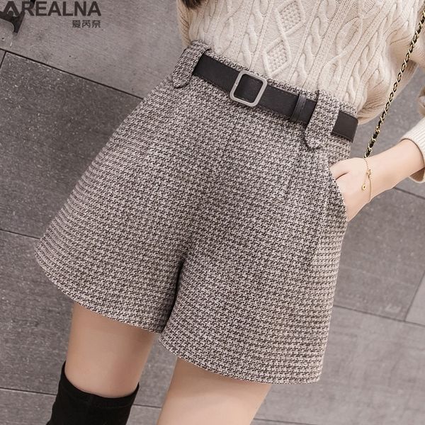 

fashion tweed woolen shorts women autumn winter high waist belted elegant shorts all-match ladies slim plaid short feminino 220504, White;black