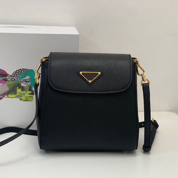 

designer cross grain leather flip shoulder bag ladies new big brand fashion messenger mini bag versatile simple casual