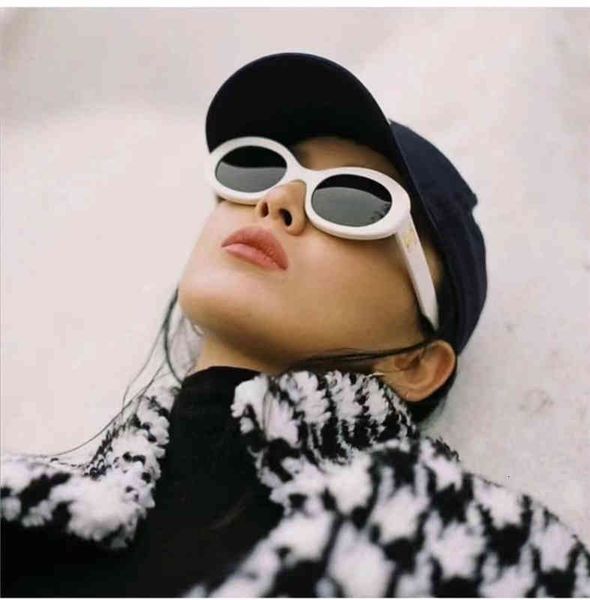 

sunglasses oval triumphal arch women's tangtang same white sunglasses, White;black