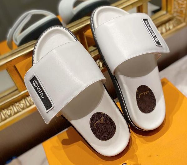 

2021 star spring and summer the latest style flat slippers popular is lovers thick soled rise cowhide sponge sandal, Black