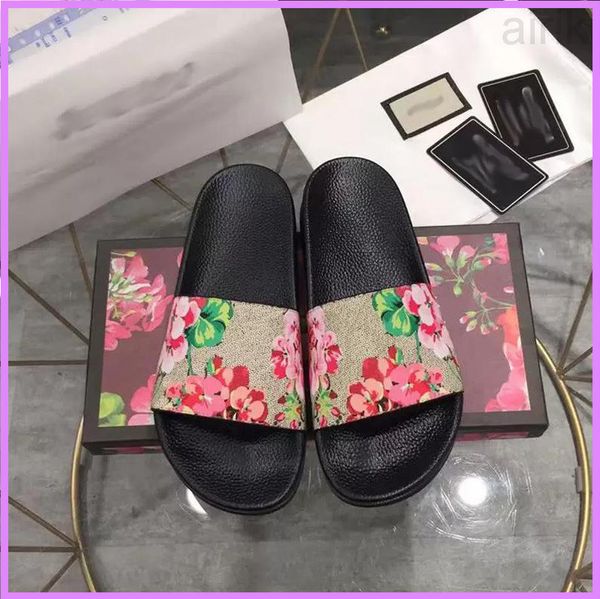 

mens designers slides womens slippers fashion luxurys floral slipper leather rubber flats sandals summer beach shoes d2112313f flip flops fo, Black