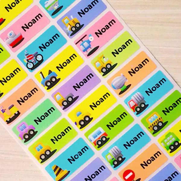 Cadeauverpakking Gepersonaliseerde sticker Cartoon Aangepaste naamstickers Kinderen School Briefpapier Etiketten Aanpassen Papier Waterdichte Tag LabelGift