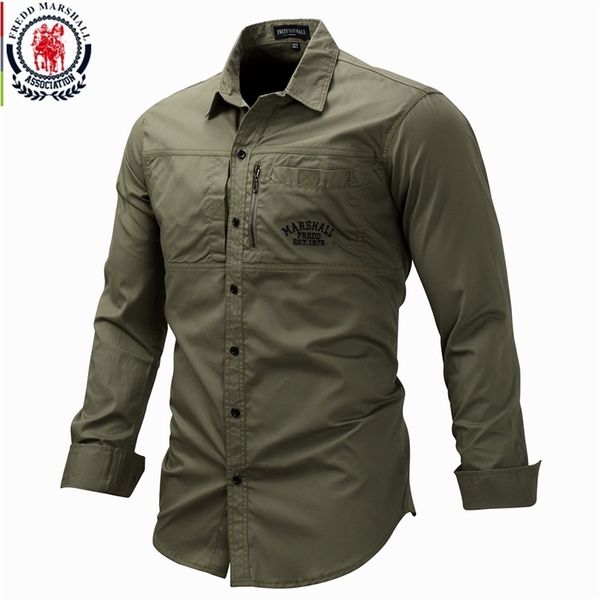 Fredd Marshall Fashion Military Shirt Langarm Multi-Pocket Casual Shirts Markenkleidung Army Green Camisa Masculina 117 220324