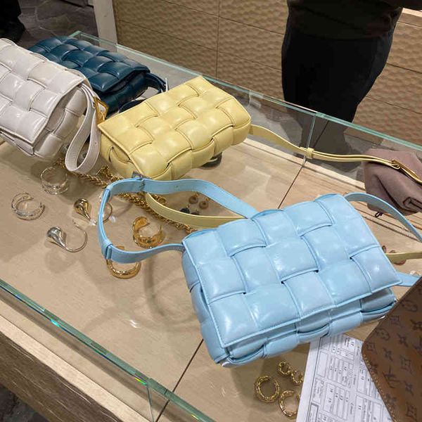 

original edition luxury handbags venetas's designer bottegass women's summer 2022 fashion bag versatile woven pillow leather tofu