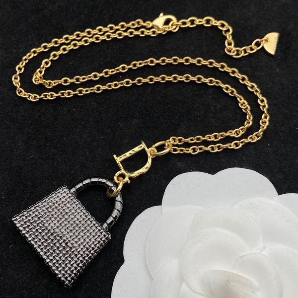 

fashion designer pendant necklace luxury brand geometric sweater chain ladies necklace jewelry, Silver