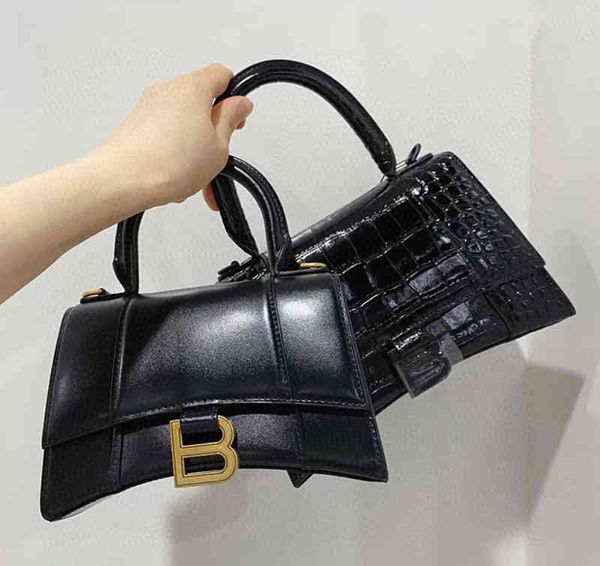 

designer bags balencaigass handbag 2022 fashion b family high version women's crocodile hourglass leather one shoulder slant cross k6lh