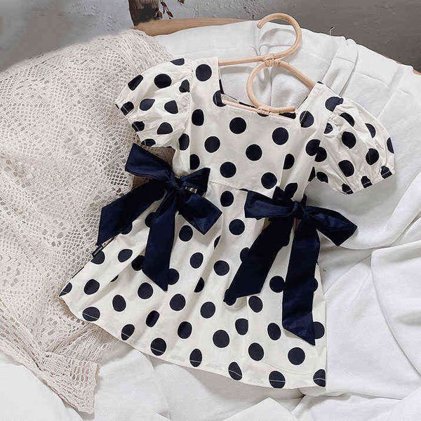 2-8T Bow Polka Dot Girls Dress Toddler Kid Neonate Vestiti Manica corta Bowknot Dress Elegante Cute Sweet Princess Abiti G220518