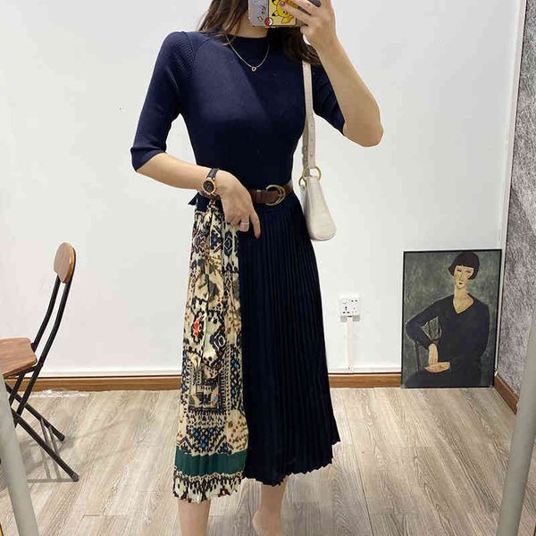 

casual dresses autumn and spring niche designer knitted women's dress stitching medium length pleated skirt celebrity style ig4m, Black;gray