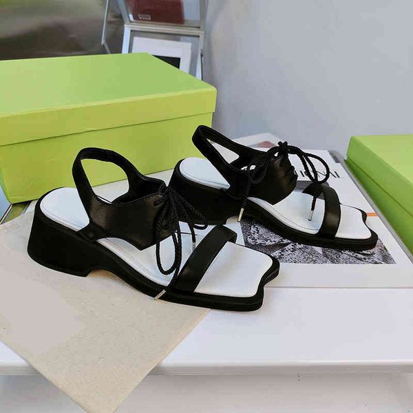 

sandals designer butterfly wing metal nameplate butterfly toe cap hollow strap thick bottom heel mary jane single shoes, Black